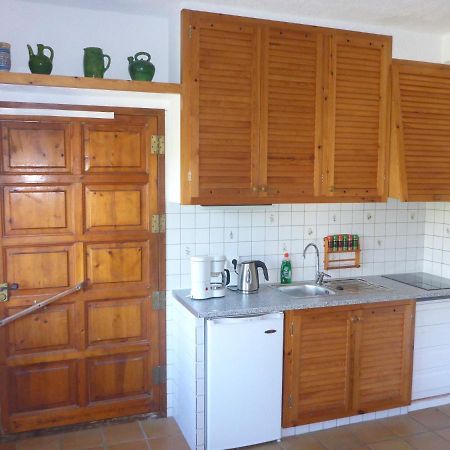 Apartment Hibiscus 卡达克斯 外观 照片